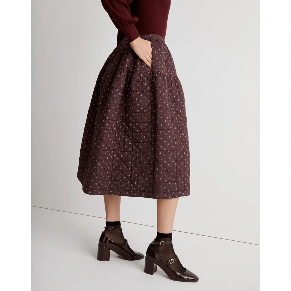 Madewell Quilted Crinkle Floral Midi Skirt - Brown Chocolate Raisin - Picture 2 of 8